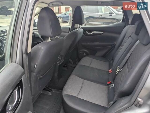 Серый Ниссан Кашкай, объемом двигателя 1.6 л и пробегом 1 тыс. км за 12200 $, фото 14 на Automoto.ua