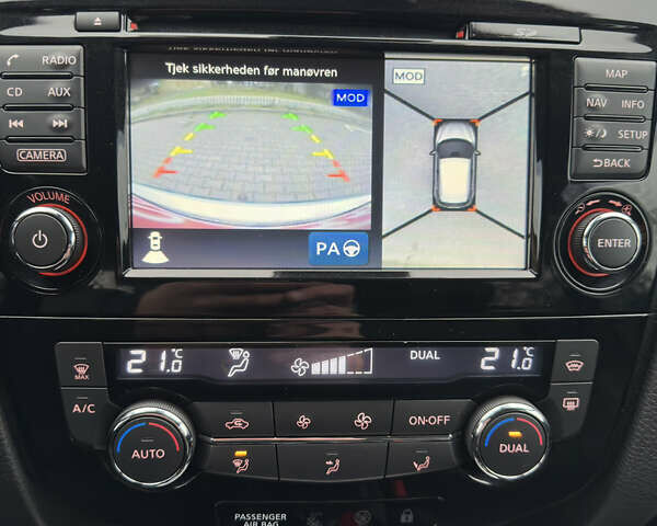 Сірий Ніссан Кашкай, об'ємом двигуна 1.6 л та пробігом 200 тис. км за 16600 $, фото 30 на Automoto.ua