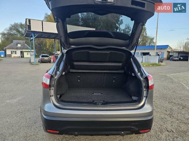 Серый Ниссан Кашкай, объемом двигателя 1.6 л и пробегом 239 тыс. км за 13999 $, фото 37 на Automoto.ua