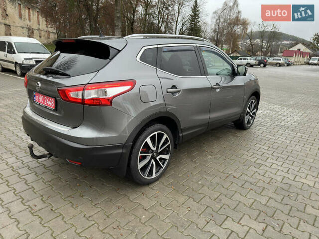 Сірий Ніссан Кашкай, об'ємом двигуна 1.6 л та пробігом 200 тис. км за 16600 $, фото 7 на Automoto.ua