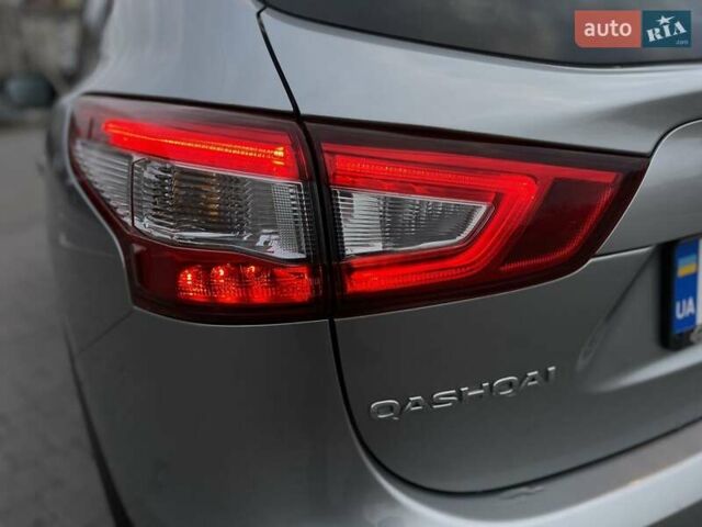 Сірий Ніссан Кашкай, об'ємом двигуна 1.2 л та пробігом 83 тис. км за 13500 $, фото 16 на Automoto.ua