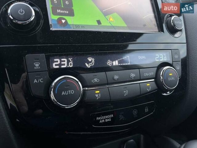 Сірий Ніссан Кашкай, об'ємом двигуна 1.2 л та пробігом 83 тис. км за 13500 $, фото 44 на Automoto.ua