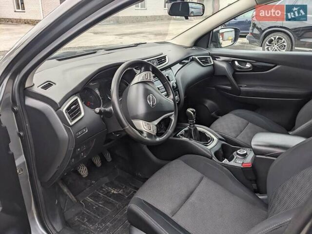 Серый Ниссан Кашкай, объемом двигателя 1.6 л и пробегом 1 тыс. км за 12200 $, фото 11 на Automoto.ua
