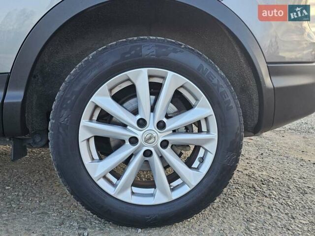 Серый Ниссан Кашкай, объемом двигателя 1.6 л и пробегом 239 тыс. км за 13999 $, фото 24 на Automoto.ua