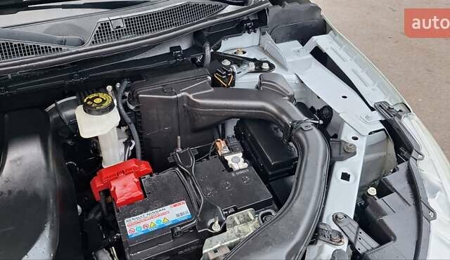 Серый Ниссан Кашкай, объемом двигателя 1.5 л и пробегом 120 тыс. км за 14900 $, фото 26 на Automoto.ua