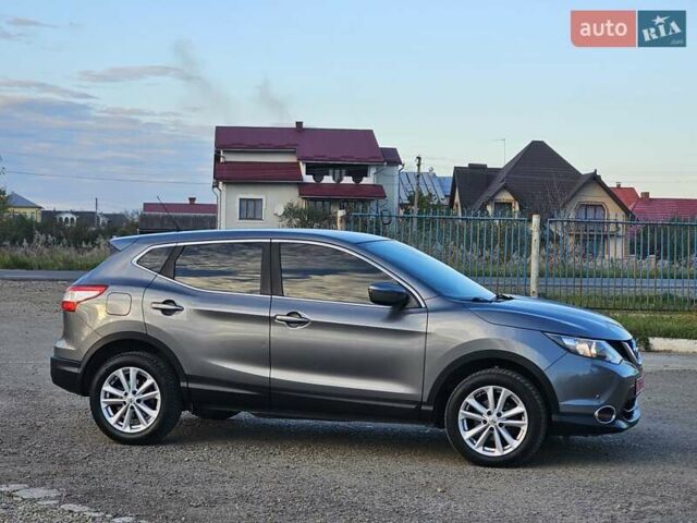 Серый Ниссан Кашкай, объемом двигателя 1.6 л и пробегом 239 тыс. км за 13999 $, фото 20 на Automoto.ua