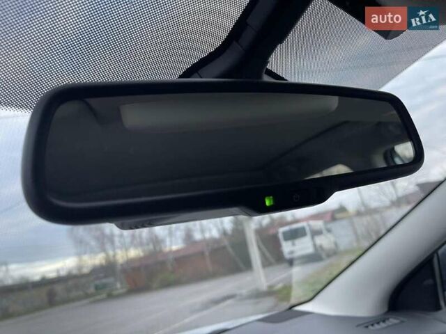 Сірий Ніссан Кашкай, об'ємом двигуна 1.2 л та пробігом 83 тис. км за 13500 $, фото 83 на Automoto.ua