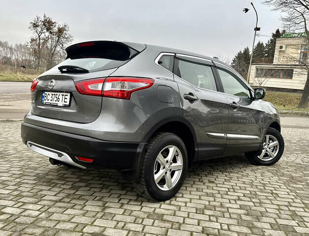 Серый Ниссан Кашкай, объемом двигателя 1.2 л и пробегом 81 тыс. км за 11600 $, фото 7 на Automoto.ua