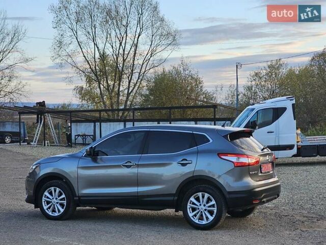 Серый Ниссан Кашкай, объемом двигателя 1.6 л и пробегом 239 тыс. км за 13999 $, фото 5 на Automoto.ua