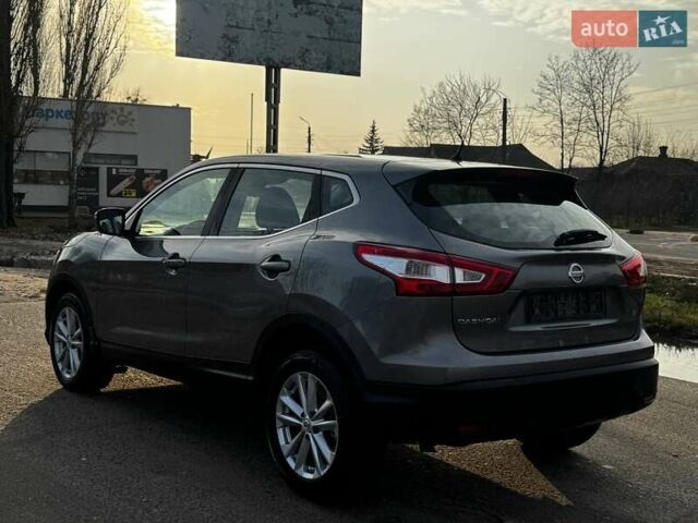 Серый Ниссан Кашкай, объемом двигателя 1.6 л и пробегом 114 тыс. км за 14750 $, фото 3 на Automoto.ua