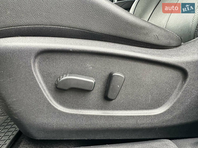 Серый Ниссан Кашкай, объемом двигателя 1.6 л и пробегом 180 тыс. км за 16800 $, фото 19 на Automoto.ua