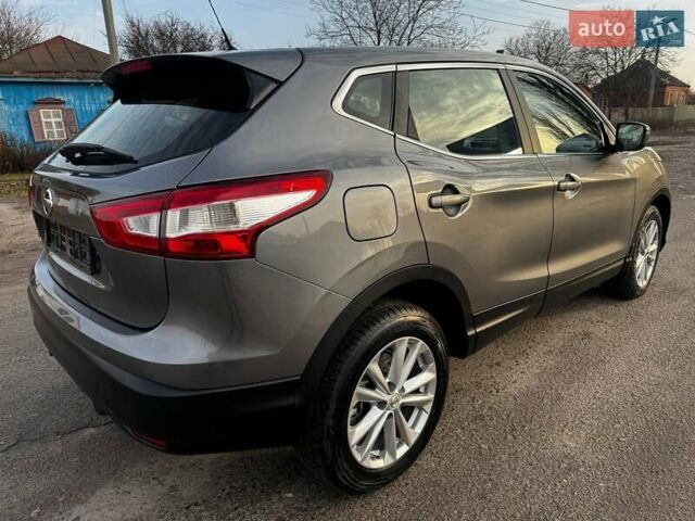 Серый Ниссан Кашкай, объемом двигателя 1.6 л и пробегом 114 тыс. км за 14750 $, фото 16 на Automoto.ua