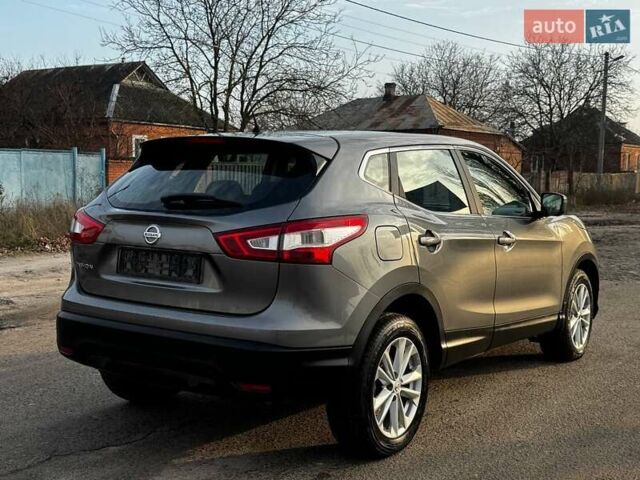 Серый Ниссан Кашкай, объемом двигателя 1.6 л и пробегом 114 тыс. км за 14750 $, фото 6 на Automoto.ua