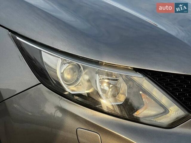 Серый Ниссан Кашкай, объемом двигателя 1.6 л и пробегом 114 тыс. км за 14750 $, фото 57 на Automoto.ua