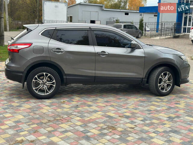Серый Ниссан Кашкай, объемом двигателя 2 л и пробегом 89 тыс. км за 15999 $, фото 4 на Automoto.ua