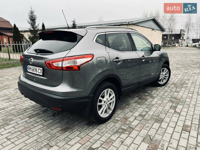 Сірий Ніссан Кашкай, об'ємом двигуна 1.6 л та пробігом 202 тис. км за 15700 $, фото 4 на Automoto.ua