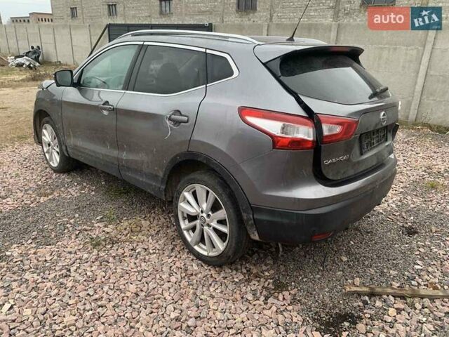 Серый Ниссан Кашкай, объемом двигателя 1.5 л и пробегом 213 тыс. км за 8200 $, фото 6 на Automoto.ua