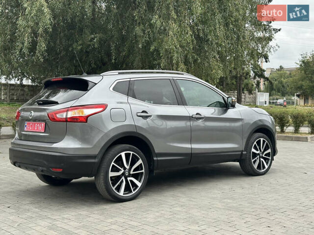 Серый Ниссан Кашкай, объемом двигателя 1.6 л и пробегом 180 тыс. км за 16800 $, фото 4 на Automoto.ua