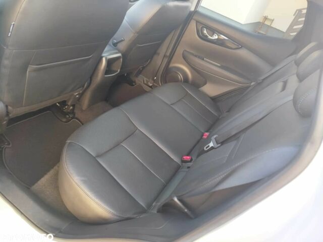 Серый Ниссан Кашкай, объемом двигателя 1.6 л и пробегом 72 тыс. км за 6050 $, фото 10 на Automoto.ua