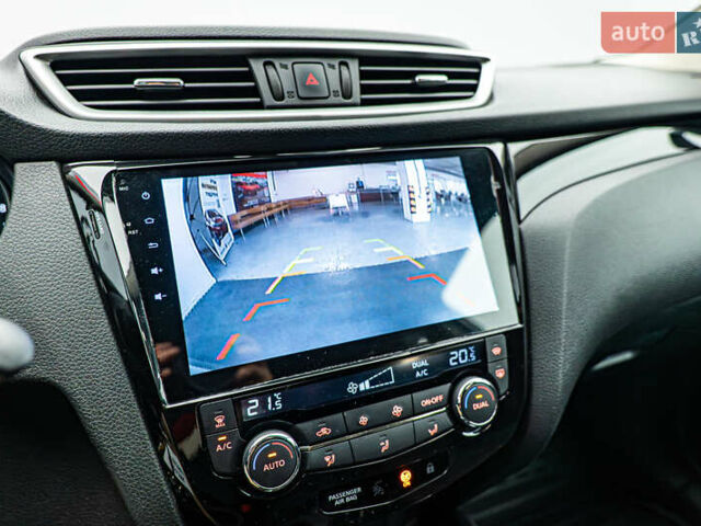 Сірий Ніссан Кашкай, об'ємом двигуна 2 л та пробігом 80 тис. км за 16623 $, фото 15 на Automoto.ua