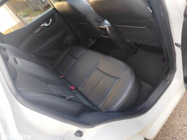 Серый Ниссан Кашкай, объемом двигателя 1.6 л и пробегом 72 тыс. км за 6050 $, фото 9 на Automoto.ua