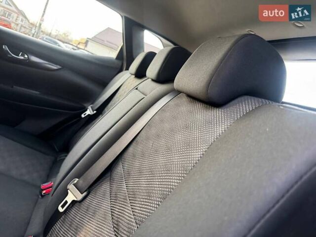 Серый Ниссан Кашкай, объемом двигателя 1.6 л и пробегом 114 тыс. км за 14750 $, фото 49 на Automoto.ua