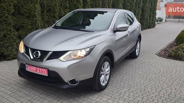 Сірий Ніссан Кашкай, об'ємом двигуна 1.5 л та пробігом 208 тис. км за 14200 $, фото 1 на Automoto.ua