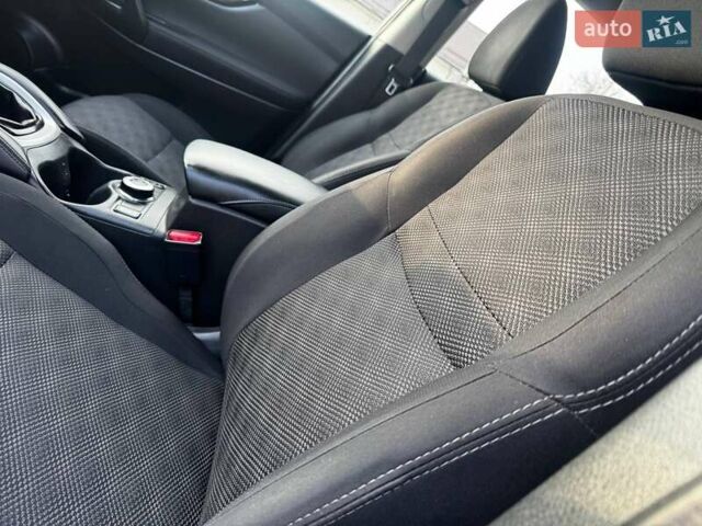 Серый Ниссан Кашкай, объемом двигателя 1.6 л и пробегом 114 тыс. км за 14750 $, фото 41 на Automoto.ua