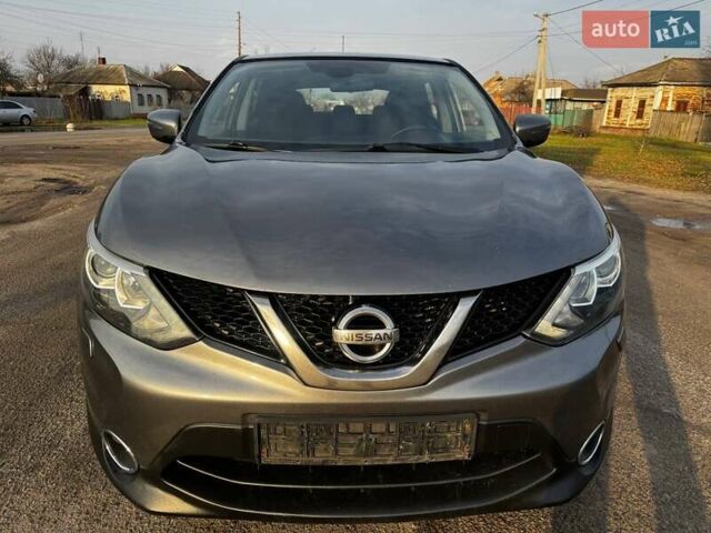 Серый Ниссан Кашкай, объемом двигателя 1.6 л и пробегом 114 тыс. км за 14750 $, фото 2 на Automoto.ua