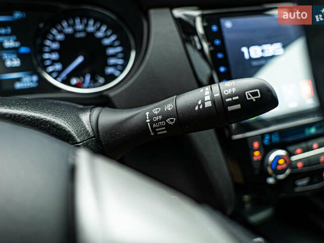 Сірий Ніссан Кашкай, об'ємом двигуна 2 л та пробігом 80 тис. км за 16623 $, фото 12 на Automoto.ua