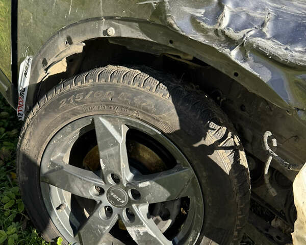 Серый Ниссан Кашкай, объемом двигателя 1.5 л и пробегом 250 тыс. км за 9500 $, фото 9 на Automoto.ua