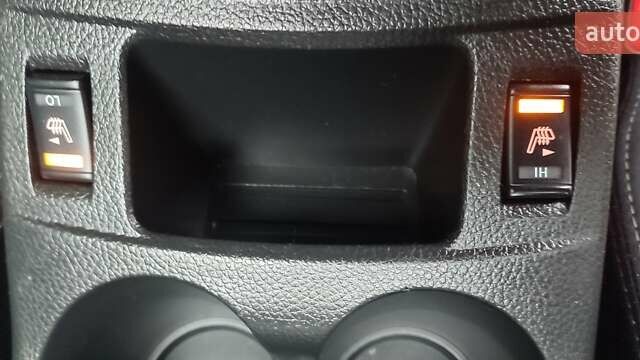 Сірий Ніссан Кашкай, об'ємом двигуна 1.5 л та пробігом 208 тис. км за 14200 $, фото 9 на Automoto.ua