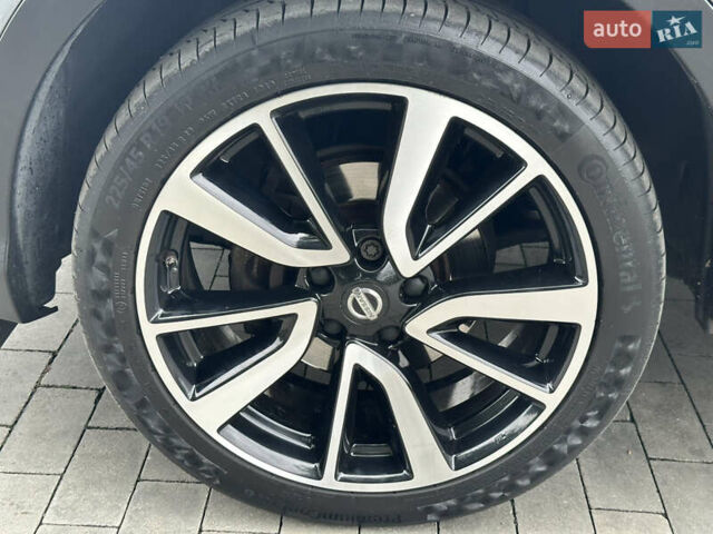 Серый Ниссан Кашкай, объемом двигателя 1.6 л и пробегом 180 тыс. км за 16800 $, фото 12 на Automoto.ua