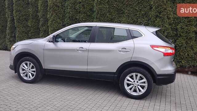 Сірий Ніссан Кашкай, об'ємом двигуна 1.5 л та пробігом 208 тис. км за 14200 $, фото 2 на Automoto.ua