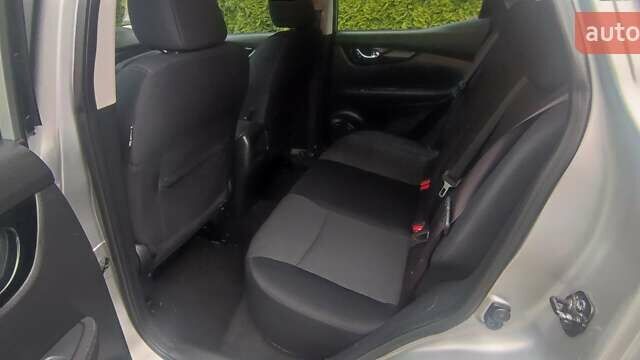 Сірий Ніссан Кашкай, об'ємом двигуна 1.5 л та пробігом 208 тис. км за 14200 $, фото 16 на Automoto.ua