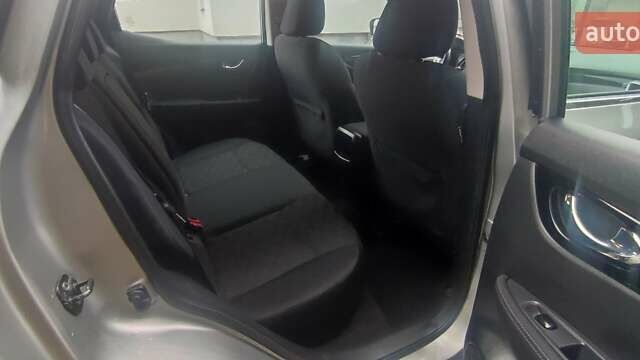 Сірий Ніссан Кашкай, об'ємом двигуна 1.5 л та пробігом 208 тис. км за 14200 $, фото 14 на Automoto.ua