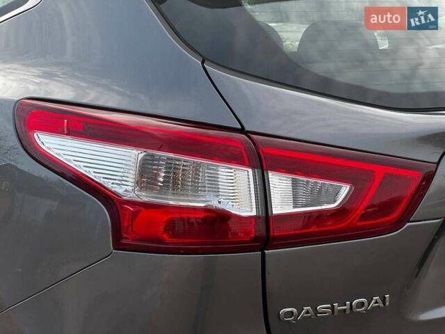 Серый Ниссан Кашкай, объемом двигателя 1.6 л и пробегом 114 тыс. км за 14750 $, фото 8 на Automoto.ua