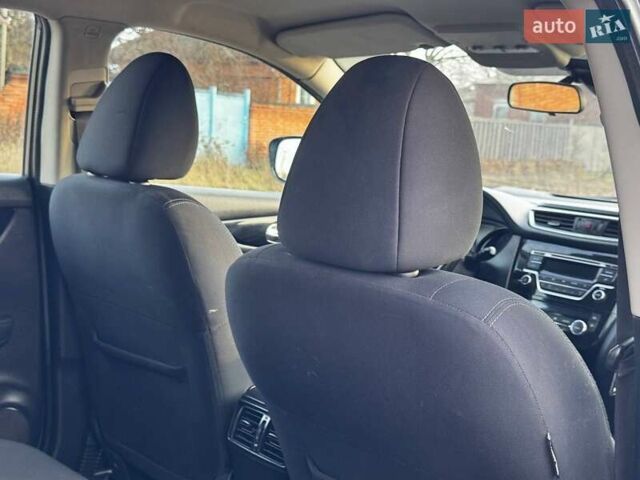 Серый Ниссан Кашкай, объемом двигателя 1.6 л и пробегом 114 тыс. км за 14750 $, фото 32 на Automoto.ua