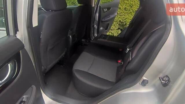 Сірий Ніссан Кашкай, об'ємом двигуна 1.5 л та пробігом 208 тис. км за 14200 $, фото 17 на Automoto.ua