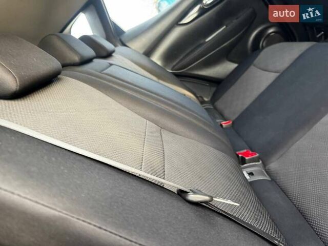 Серый Ниссан Кашкай, объемом двигателя 1.6 л и пробегом 114 тыс. км за 14750 $, фото 35 на Automoto.ua