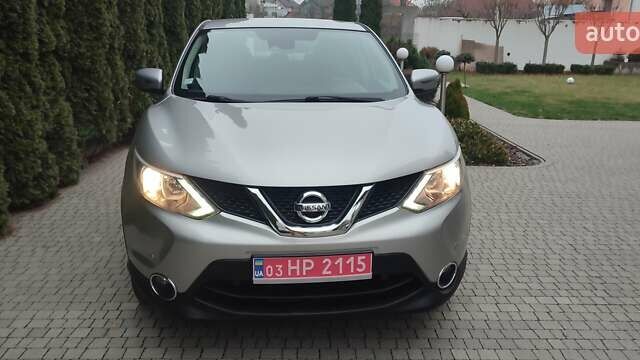 Сірий Ніссан Кашкай, об'ємом двигуна 1.5 л та пробігом 208 тис. км за 14200 $, фото 5 на Automoto.ua