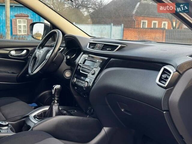 Серый Ниссан Кашкай, объемом двигателя 1.6 л и пробегом 114 тыс. км за 14750 $, фото 29 на Automoto.ua