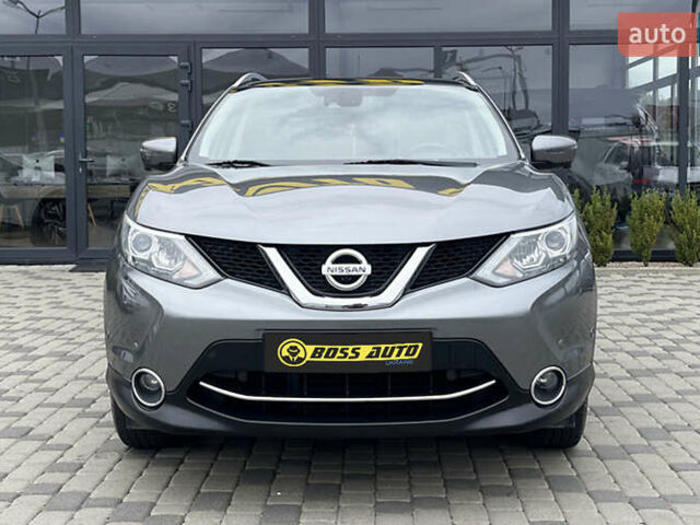 Серый Ниссан Кашкай, объемом двигателя 1.46 л и пробегом 181 тыс. км за 19200 $, фото 1 на Automoto.ua
