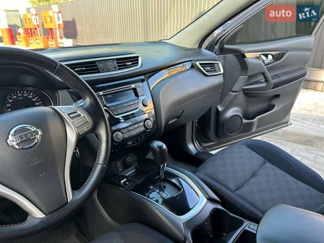 Серый Ниссан Кашкай, объемом двигателя 1.6 л и пробегом 137 тыс. км за 14999 $, фото 14 на Automoto.ua
