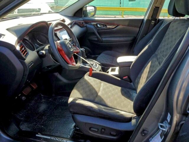 Серый Ниссан Кашкай, объемом двигателя 0 л и пробегом 69 тыс. км за 1800 $, фото 6 на Automoto.ua