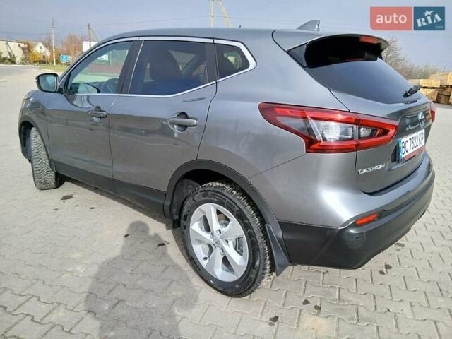 Серый Ниссан Кашкай, объемом двигателя 1.46 л и пробегом 189 тыс. км за 18600 $, фото 4 на Automoto.ua