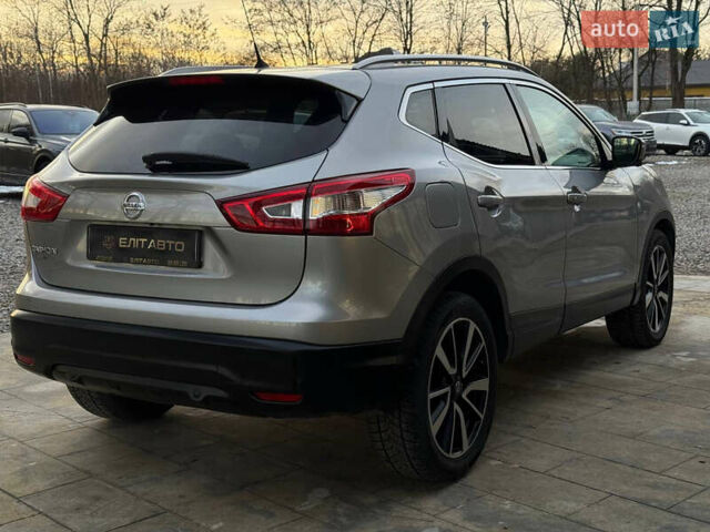 Серый Ниссан Кашкай, объемом двигателя 1.6 л и пробегом 245 тыс. км за 16000 $, фото 3 на Automoto.ua