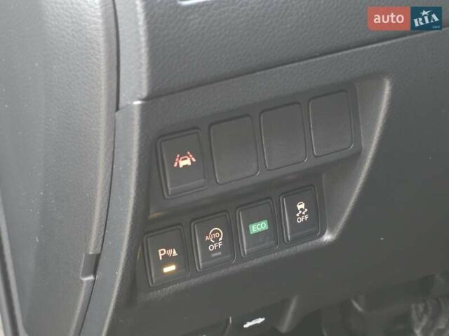 Серый Ниссан Кашкай, объемом двигателя 1.6 л и пробегом 168 тыс. км за 15950 $, фото 80 на Automoto.ua