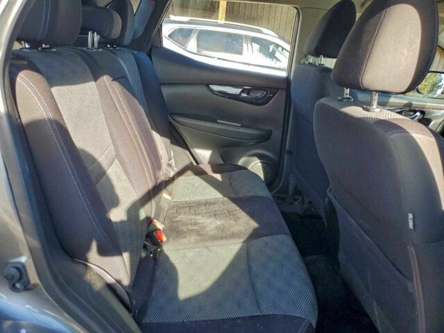 Серый Ниссан Кашкай, объемом двигателя 0 л и пробегом 69 тыс. км за 1800 $, фото 10 на Automoto.ua