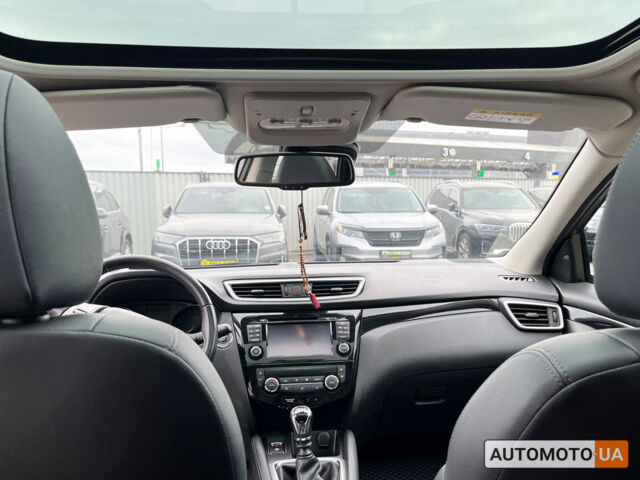 Сірий Ніссан Кашкай, об'ємом двигуна 1.5 л та пробігом 181 тис. км за 19200 $, фото 13 на Automoto.ua